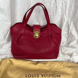 Louis Vuitton Mahina PM Cirrus